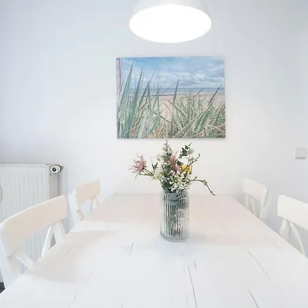 Haus Am Kurpark 6 *